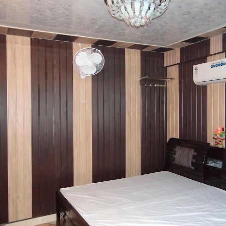 Nanda Hotel Hanumāngarh Zewnętrze zdjęcie